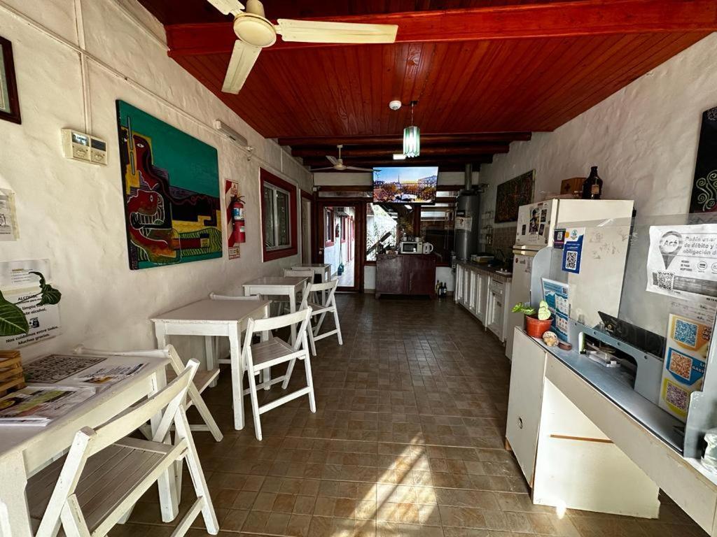 Posada Costa Del Sol Colón Eksteriør bilde