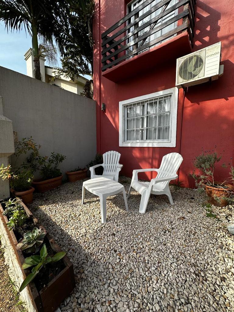Posada Costa Del Sol Colón Eksteriør bilde